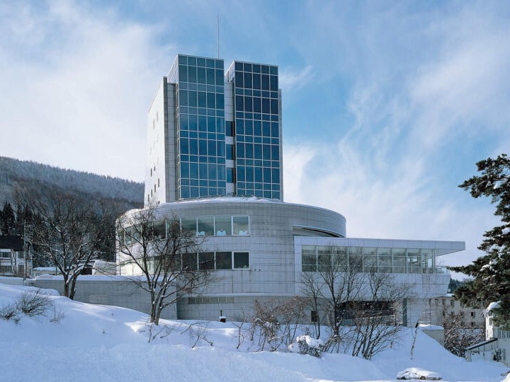 *2022 - 2023 Ski Package: Zao Onsen - Takamiya Rurikura Resort