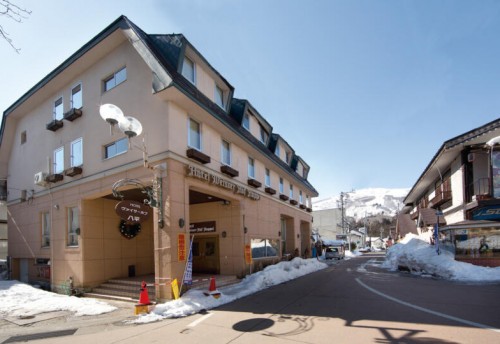 *2022 - 2023 Ski Package: Hakuba - Hotel Weisser Hof Happei