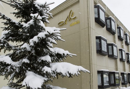 *2022 - 2023 Ski Package: Niseko - M Hotel