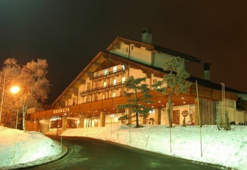 *2022 - 2023 Ski Package: Madarao Kogen - Madarao Kogen Hotel