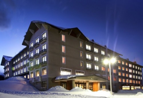*2022 - 2023 Ski Package: Madarao Kogen - Hotel Mon Aile Madarao
